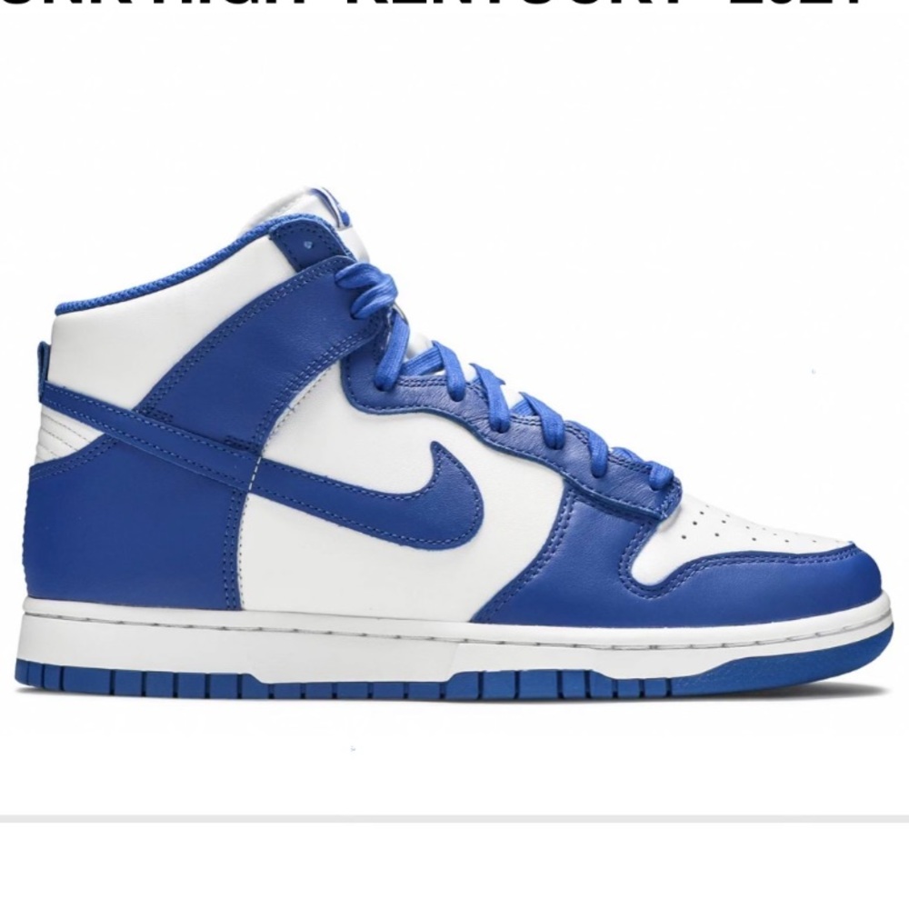 Nike Men's Blue and White Sneakers